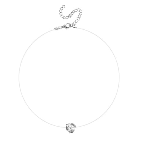 Simple heart-shaped zircon pendant collar