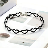 Hollow heart choker