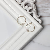 Simple circle pearl earrings