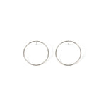 Geometric metal hoop earrings